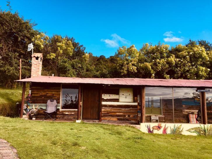 Aldea Movimiento Country house